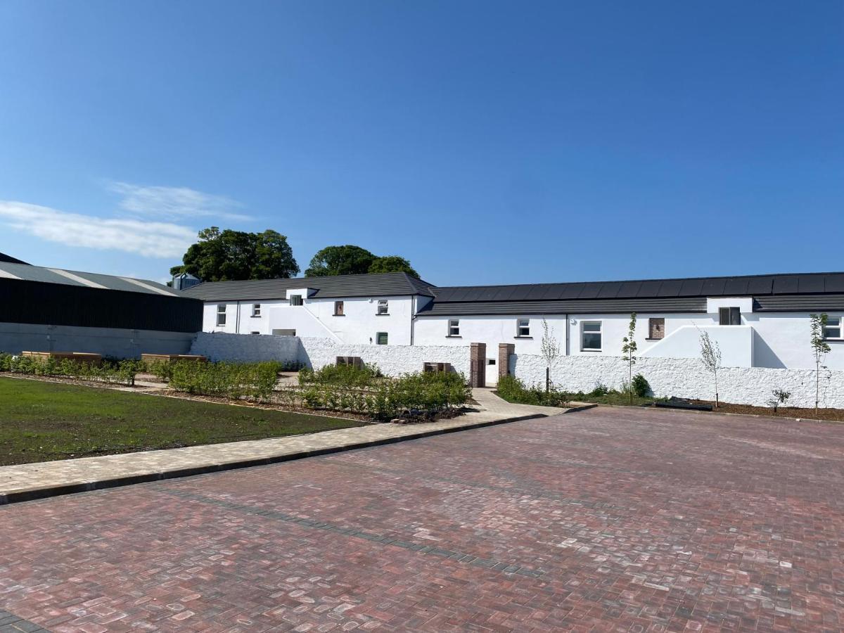 Ballymullock Barn Lofts Carncastle ภายนอก รูปภาพ